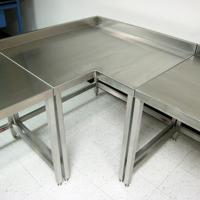 konstrukcje ze stali nierdzewnej - stoły przemysłowe