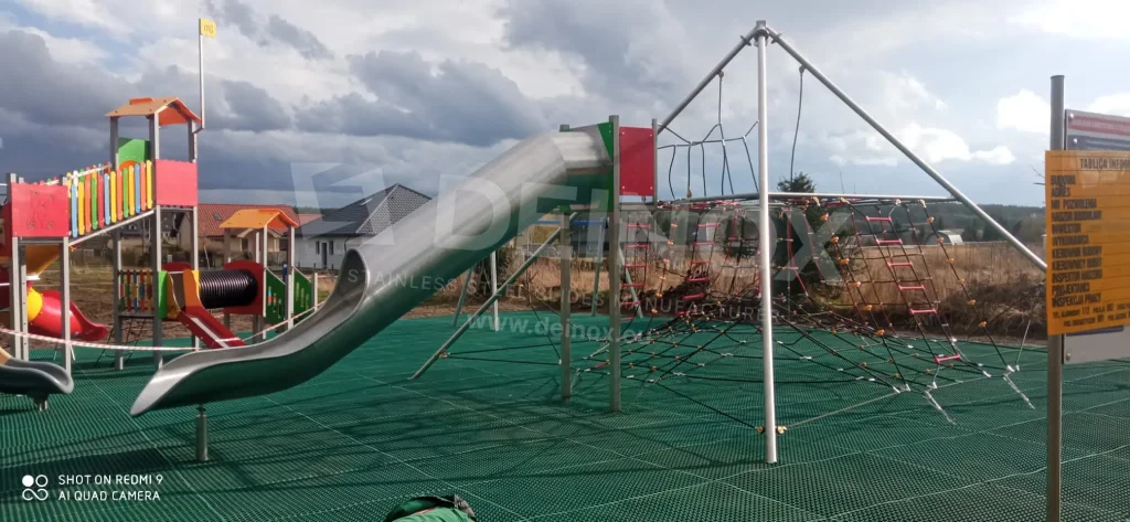Scivoli a tubo per bambini