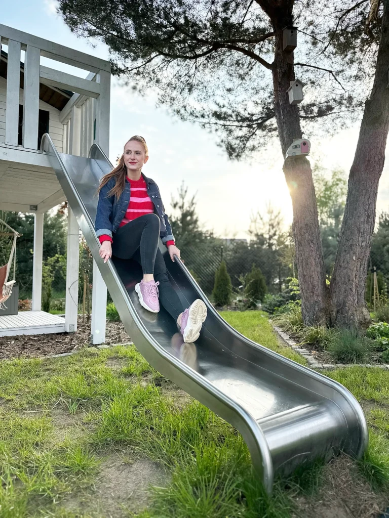 Zjeżdżalnia burtowa - Playground slide mount to tower