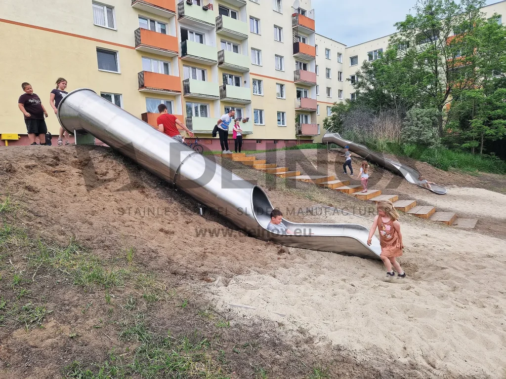 Stalowe zjeżdżalnie DEINOX