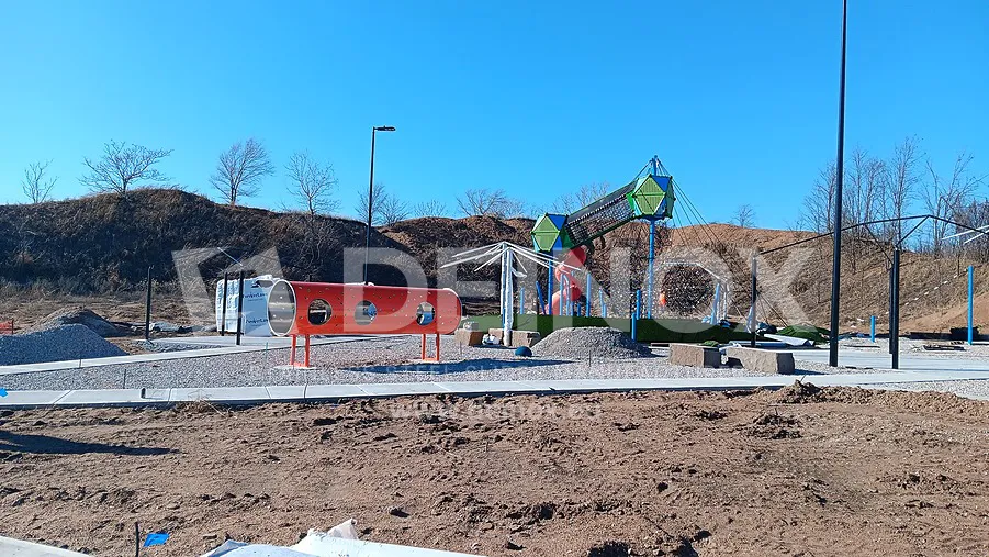 Túneles en el patio de recreo - Facilidad de limpieza